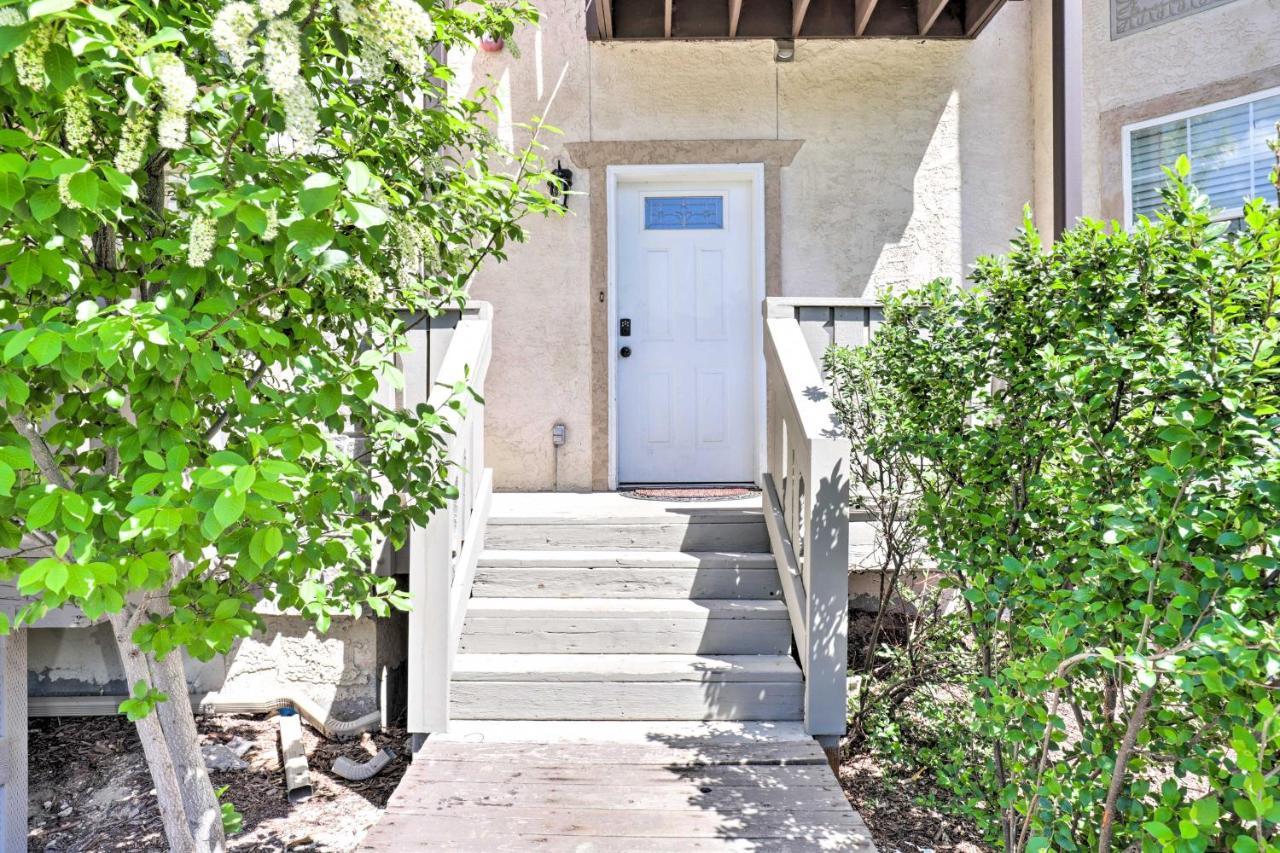 Peaceful Midway Studio With Mountain And Golf Views! Exterior foto